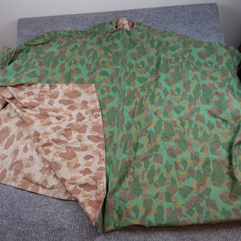 Vintage WWII USMC Reversible Frogskin Camo Poncho Green Brown US Military
